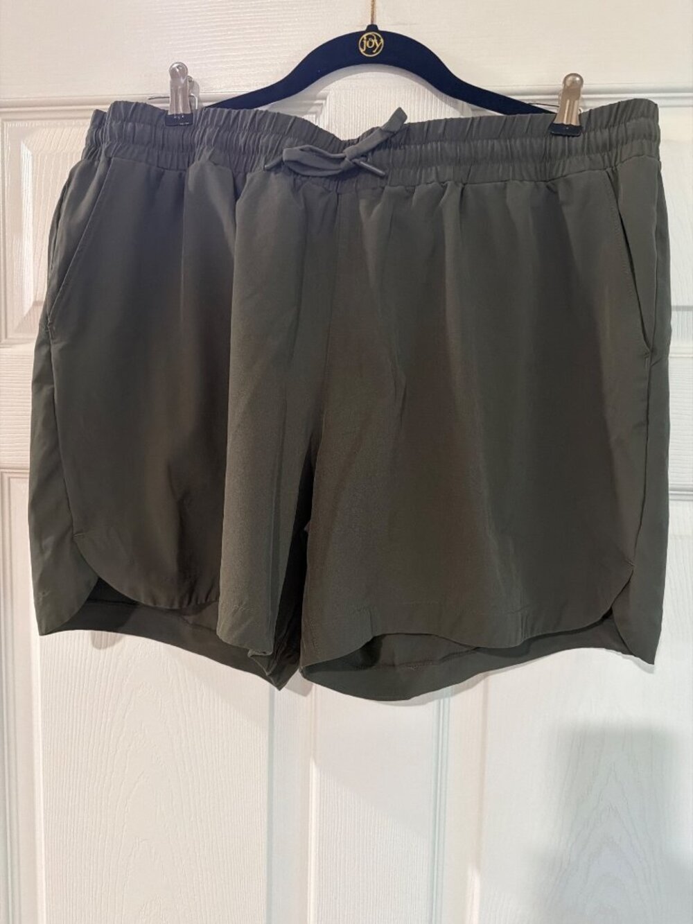 Mondetta Mens Olive Green Performance & Luxury Athletic Shorts XL